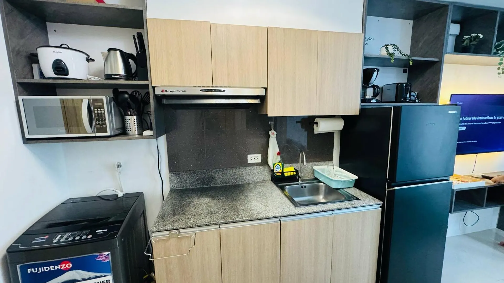Hotel apartamentowy Cozy Studio Unit Beside Abreeza Mall With Parking Davao